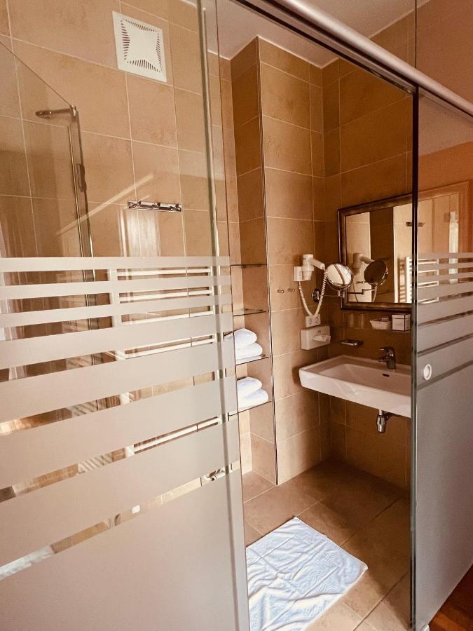 Hotel Paradiesquelle พุคแบร์ก อัม ชนีแบร์ก ภายนอก รูปภาพ